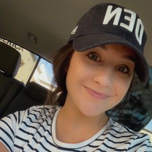 Meet your Posher, Kourtney